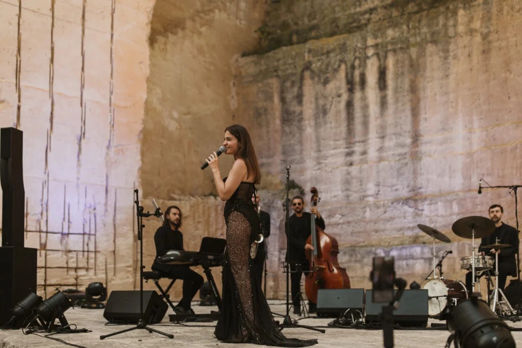 ver + información para la contratacion de Wedding Bands Mallorca artistas de Illes Balears