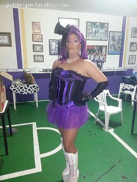 contratacion de artistas Drag Acasha Animador