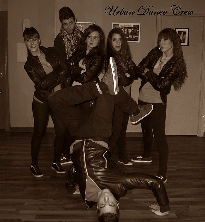 contratacion de artistas Urban dance crew