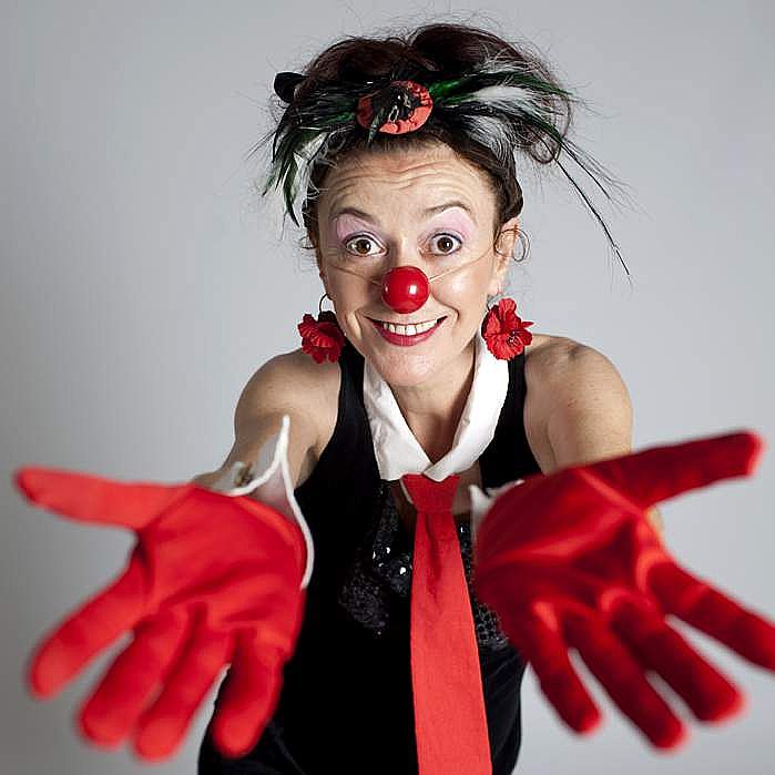 ver + información para la contratacion de Mascarita Clown artistas de Valencia