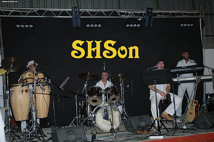 ver + información para la contratacion de SHSon artistas de Sevilla