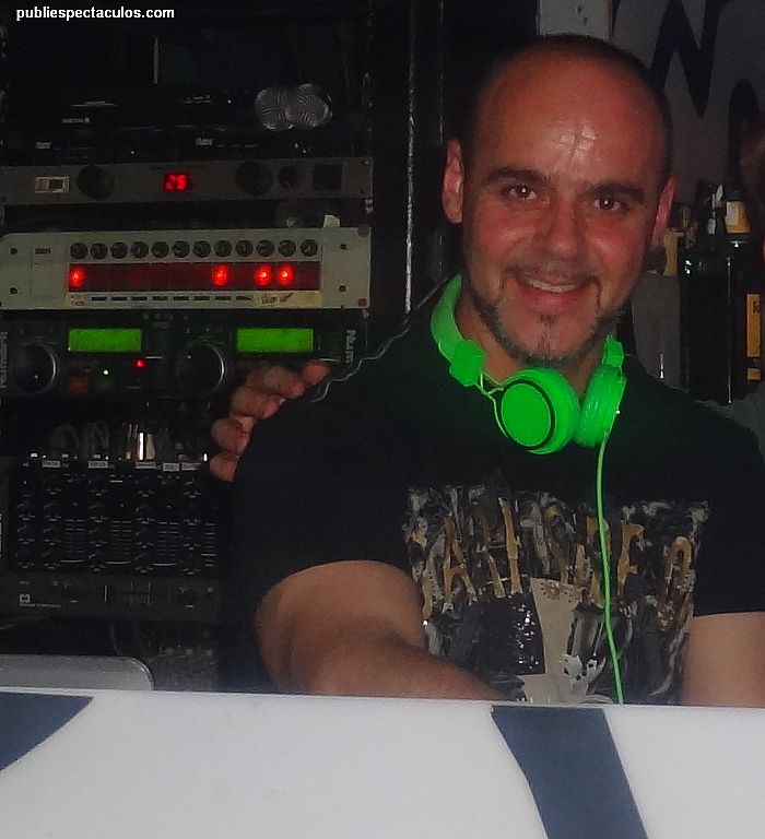 ver + información para la contratacion de SH SOUND DJ artistas de Zaragoza